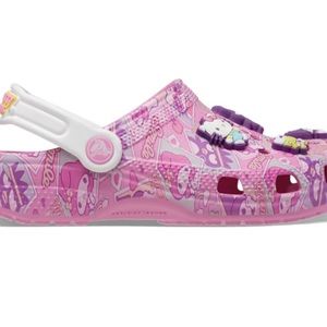 Hello kitty crocs J6/W8